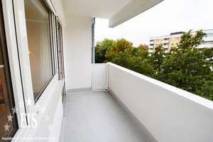 EIGENNUTZUNG/KAPITALANLAGE, 3-Zim. , Westbalkon - in FÜRSTENRIED WEST – hell, renoviert – Engadinerstr. 00, 81475 Fürstenried-West, München – Vorschaubild 1