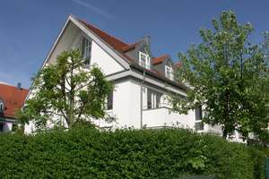 Helle 3-Zimmer-Wohnung mit Südbalkon in Obermenzing, Nähe vom Nymphenburger-Schloßpark – Die vollständige Adresse der Immobilie erhältst du vom Anbieter., 81245 Obermenzing, München – Vorschaubild 10