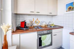 Komplett renoviertes möbliertes helles Apartment mit Loggia, Panoramablick & Pool zur Mitbenutzung – Drygalski-Allee 118, 81477 Solln, München – Vorschaubild 4
