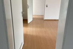 Rott, renovierte 4-Zimmer-Wohnung, 98 qm, Balkon, KDB, Gäste WC, Bocksledde 32 – Bocksledde 32, 42283 Barmen, Wuppertal – Vorschaubild 9