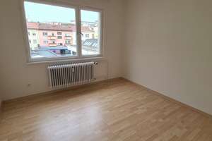  Pforzheim Innenstadt! Schöne 3-Zimmer Wohnung in ruhiger Seitenstraße – Die vollständige Adresse der Immobilie erhältst du vom Anbieter., 75172 Innenstadt, Pforzheim – Vorschaubild 1
