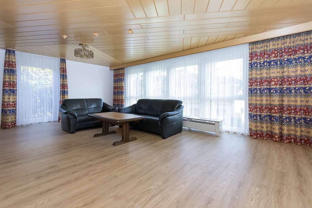 Immobilie in Gammertingen - Ein Haus • viele Möglichkeiten und die Natur direkt vor der Haustür - Bild 1