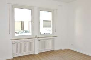 Krefeld - Zentrum, renovierte 2 Zimmer Wohnung im Erdgeschoss, Duschbad, PKW Stellplatz möglich – Die vollständige Adresse der Immobilie erhältst du vom Anbieter., 47799 Cracau, Krefeld – Vorschaubild 6