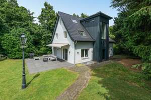 Modernisiertes Einfamilienhaus mit großem Garten in urbaner Bestlage – Die vollständige Adresse der Immobilie erhältst du vom Anbieter., 40474 Stockum, Düsseldorf – Vorschaubild 10