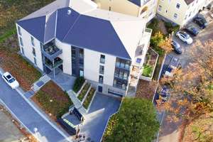 Traumhafte 3 Zimmerwohnung in Glücksburg; barrierefrei; – Schlossallee 54a, 24960 Glücksburg (Ostsee) – Vorschaubild 2