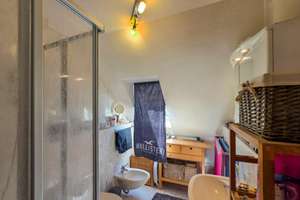 Stilvolle 4-Zimmer-Maisonette mit Galerie und zwei Balkonen in begehrter Lage in Augsburg-Göggingen – Die vollständige Adresse der Immobilie erhältst du vom Anbieter., 86199 Göggingen-Süd, Augsburg – Vorschaubild 13