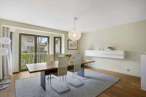 Haus-in-Haus: Wohnen auf  290 qm mit Garten & Pool, separatem Apartment und Garage – Die vollständige Adresse der Immobilie erhältst du vom Anbieter., 50858 Junkersdorf, Köln – Vorschaubild 10