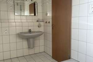 Charmantes Einfamilienhaus mit großzügigem Grundstück (Nähe W-tal-Ronsdorf) – Die vollständige Adresse der Immobilie erhältst du vom Anbieter., 42899 Lüttringhausen West, Remscheid – Vorschaubild 24