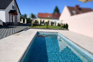 Lehnin: idyllisches Einfamilienhaus mit großem Garten, Garage und Pool – Die vollständige Adresse der Immobilie erhältst du vom Anbieter., 14797 Kloster Lehnin – Vorschaubild 2