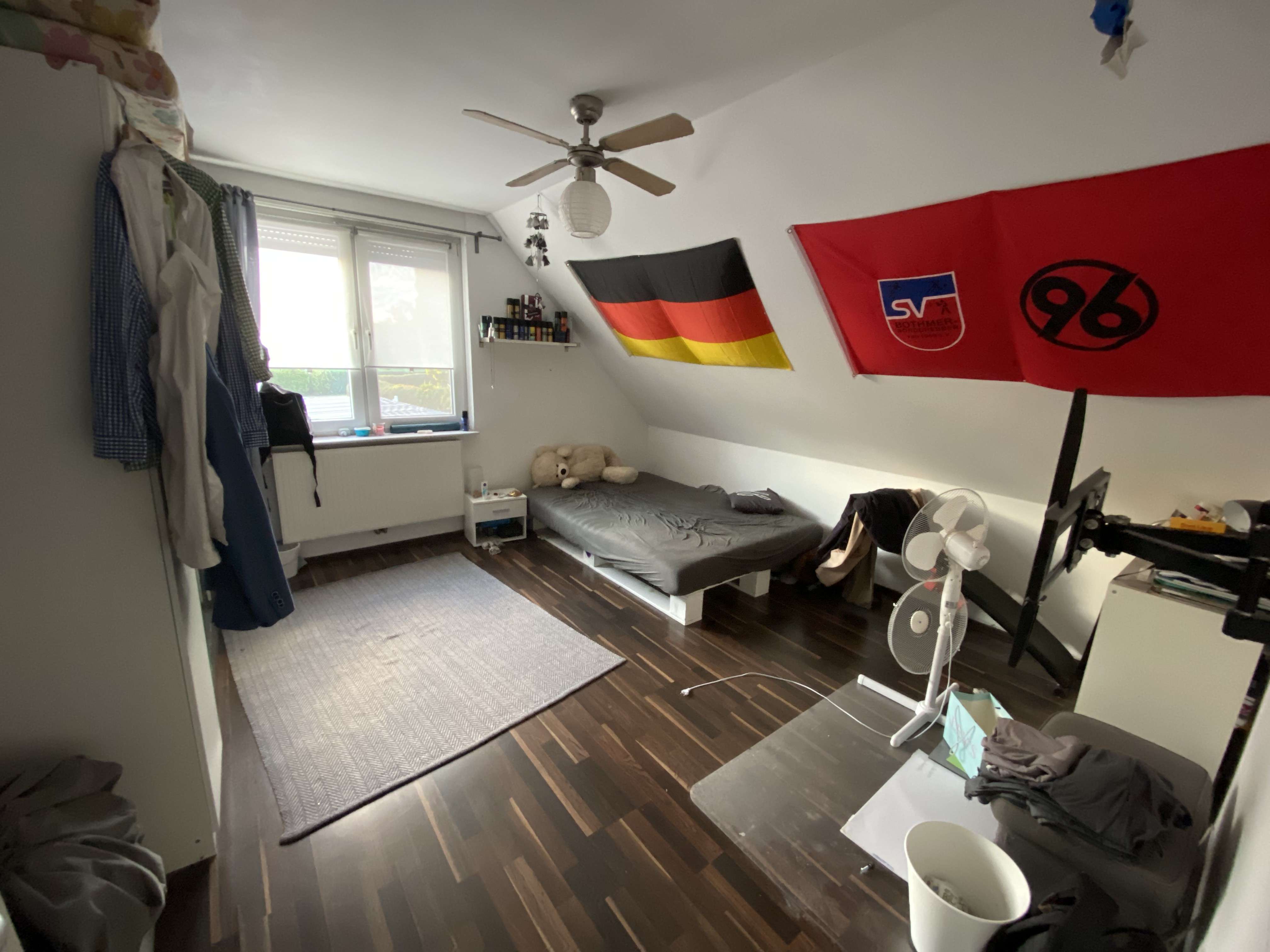 Immobilie in Schwarmstedt - Gelegenheit - Schwarmstedt, Top-Lage - reizvolles EFH, Bj. 2010, Wohnfl. 136m², Kaminofen, PV-Anlage - Bild 9