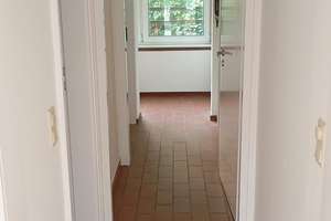 Tolle Wohnung 2 Balkone und frisch renoviert ! – Bogenstraße 1a, 42283 Barmen, Wuppertal – Vorschaubild 7