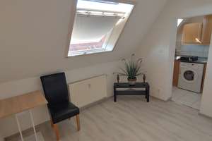 Komplett möblierte kleine 2 ZKB DG-Wohnung  – Kopernikusstraße 8, 86179 Haunstetten-Nord, Augsburg – Vorschaubild 11
