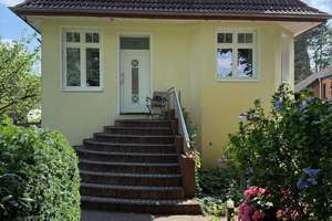Stilvolles Einfamilienhaus mit 1.800 m2 Südgrundstück und hochwertiger Ausstattung – Die vollständige Adresse der Immobilie erhältst du vom Anbieter., 28259 Mittelshuchting, Bremen – Vorschaubild 3