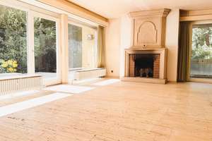 Einfamilienhaus mit Penthouse, Einliegerwohnung, Pool und großem Grundstück - Preis auf Anfrage – Die vollständige Adresse der Immobilie erhältst du vom Anbieter., 66132 Bischmisheim, Saarbrücken – Vorschaubild 7