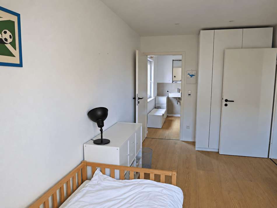 2 Kinderzimmer