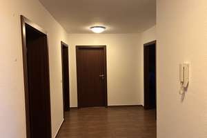 Geräumige 4-Zimmer Wohnung mit Tiefgaragenstellplatz und Ebk in Schwetzingen – Die vollständige Adresse der Immobilie erhältst du vom Anbieter., 68723 Schwetzingen – Vorschaubild 7
