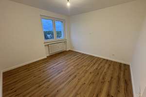Lichtdurchflutete 2-Zi.-Wohnung (5. OG) mit Loggia & neuer EBK  in Köln-Grengel – Akazienweg 82, 51147 Grengel, Köln – Vorschaubild 14