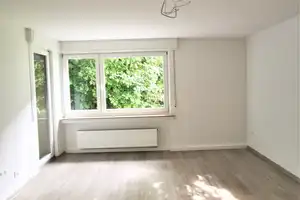 Frisch renovierte 2-Zi.-Whg. mit neuem Tageslichtbad und Balkon – Sonnenstraße 148, 42277 Wuppertal – Vorschaubild 6