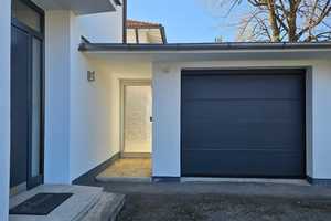 Einziehen & Wohlfühlen *  Lichtdurchflutete DHH mit sonnigem Garten – München (Kreis) – Vorschaubild 3