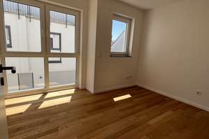 Townhouse in Frankfurt mit Garten und Terrasse!+ EINBAUKÜCHE! – Akazienstraße 29, 65933 Griesheim, Frankfurt am Main – Vorschaubild 12