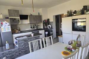 Gepflegtes Mehrfamilienhaus | 4 WE | voll vermietet | ruhige Lage | solide Rendite bei Zeitz – Naumburger Straße 8, 6712 Zeitz – Vorschaubild 9