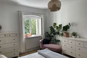 Bright Furnished 2-Room Apartment in Prenzlauer Berg