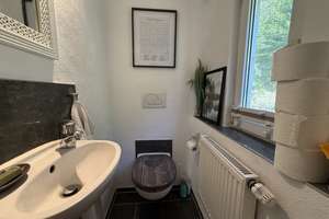 EINFAMILIENWOHNHAUS 
MIT GARAGE IN HOPFACH
VOLLSTÄNDIG RENOVIERT – Die vollständige Adresse der Immobilie erhältst du vom Anbieter., 74549 Wolpertshausen – Vorschaubild 31