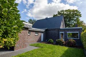 *** RIESEN GARAGE! - MODERNES HAUS mit PV in SELTENER SACKGASSENLAGE und SEHR GUTER ANBINDUNG *** – 27751 Ländlicher Osten, Delmenhorst – Vorschaubild 32