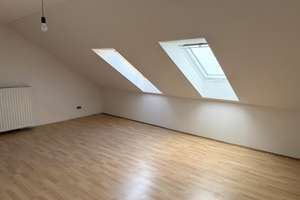 Attraktives MRH zur Renovierung mit Vollkeller, Süd- West Terrasse und Garage in gefragter Ortslage  – Die vollständige Adresse der Immobilie erhältst du vom Anbieter., 28832 Achim – Vorschaubild 19