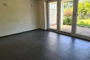 Schönes Siedlerhäuschen in ruhiger grüner Lage – Die vollständige Adresse der Immobilie erhältst du vom Anbieter., 47804 Benrad-Süd, Krefeld – Vorschaubild 3