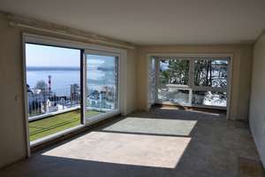 Wohnung mit weiträumigem Elbblick und zwei Stellpätzen unmittelbar vor der Tür – Strandtreppe 2, 22587 Blankenese, Hamburg – Vorschaubild 7