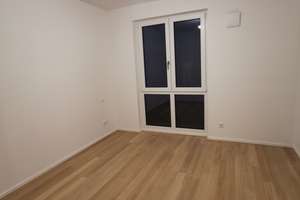 Zuhause mit moderner Einrichtung und Terasse in Kirchheim – Maikäferstraße 4a, 85551 Kirchheim bei München – Vorschaubild 10