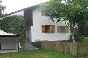 Mehrgenerationenhaus mit großem Garten – Die vollständige Adresse der Immobilie erhältst du vom Anbieter., 86928 Hofstetten – Vorschaubild 1