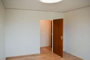 Gepflegte 3-Zimmer-Wohnung sofort nutzbar, provisionsfrei – Helsinkistraße 10, 24109 Mettenhof, Kiel – Vorschaubild 11