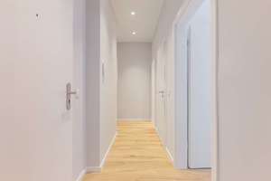 Sanierte Single-Wohnung mit Einbauküche und Garten sucht Nachmieter!  – Marktstraße 309, 47804 Kempener Feld/Baackeshof, Krefeld – Vorschaubild 5