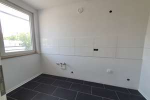 1-Zimmer-Apartment mit Balkon in Porz-Finkenberg – Konrad-Adenauer-Straße 72 -80, 51149 Finkenberg, Köln – Vorschaubild 3