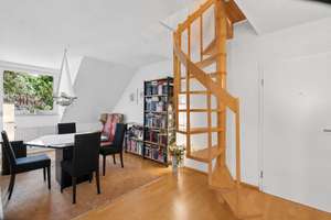 Exklusive Dachgeschosswohnung mit wohnlich ausgebautem Spitzboden in Bestlage von Marienthal – Die vollständige Adresse der Immobilie erhältst du vom Anbieter., 22043 Marienthal, Hamburg – Vorschaubild 4