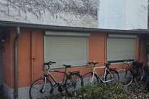 Doppelte Einnahmequelle: 5 Zimmer-Wohnung + autarkes Gartenhaus als renditestarke Anlage – Kruppstraße 18, 40227 Oberbilk, Düsseldorf – Vorschaubild 4