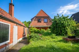 Grolland | Einmalige Chance! Charmantes Haus mit tollem Garten in direkter Fleetlage! – Die vollständige Adresse der Immobilie erhältst du vom Anbieter., 28259 Grolland, Bremen – Vorschaubild 3