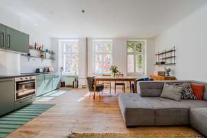 ruhige und helle Wohnung mitten im Gräfekiez