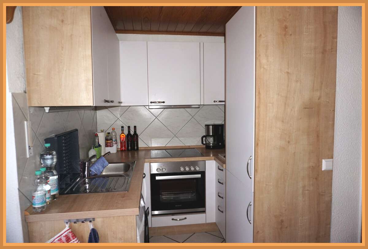 Immobilie in Bad Peterstal-Griesbach - Wohnen mit Weitblick: Stilvolle 2-Zimmer-Wohnung in Hanglage von Bad-Peterstal Griesbach ! - Bild 4