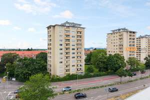 IMMORath.de - Helle 2-Zimmer-Wohnung mit Ausblick in Freiburg – Die vollständige Adresse der Immobilie erhältst du vom Anbieter., 79115 Haslach-Gartenstadt, Freiburg im Breisgau – Vorschaubild 9