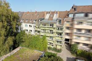 Düsseldorf-Oberbilk: Charmante 2-Zimmer-Dachgeschosswohnung mit Galerieebene und Balkon! – 40227 Oberbilk, Düsseldorf – Vorschaubild 19