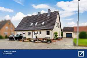 Zweifamilienhaus auf großem Grundstück – Viel Platz für individuelle Gestaltungsmöglichkeiten – Oldenburg (Kreis) – Vorschaubild 1