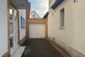 *Hainburg* Wohn- und Geschäftshaus mit Garage – Die vollständige Adresse der Immobilie erhältst du vom Anbieter., 63512 Hainburg – Vorschaubild 2