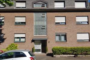 Interessante Dachgeschosswohnung in unmittelbarer Nähe zur Rheinpromenade