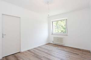 Sanierte 3-Zi.Wohnung mit Fernwärme in Bremen-Huchting! – Die vollständige Adresse der Immobilie erhältst du vom Anbieter., 28259 Mittelshuchting, Bremen – Vorschaubild 7