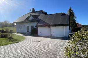 Haus in Fichtelberg/Neubau mit 2 Garagen, Garten, Sauna * Erstbezug nach Renovierung * – Die vollständige Adresse der Immobilie erhältst du vom Anbieter., 95686 Fichtelberg – Vorschaubild 1