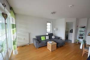 Neuwertige 2-Zi.-Whg mit Süd-/Westbalkon (ca.10m²) und herrlichem Seeblick im Westen  – Die vollständige Adresse der Immobilie erhältst du vom Anbieter., 93049 Westenviertel, Regensburg – Vorschaubild 3