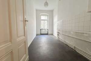 RUHIGE 2-ZIMMER-WOHNUNG MIT BALKON IM HINTERHAUS IN BEGEHRTER LAGE VON WILMERSDORF I PROVISIONSFREI – Mecklenburgische Straße 87 / 88, 10713 Wilmersdorf, Berlin – Vorschaubild 9